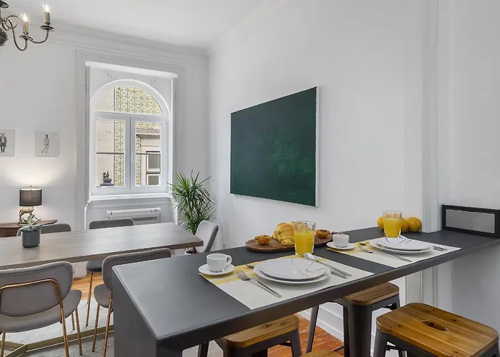 Whome 1-bed W/ River Views Great For D Nomads & R Workers * Lissabon